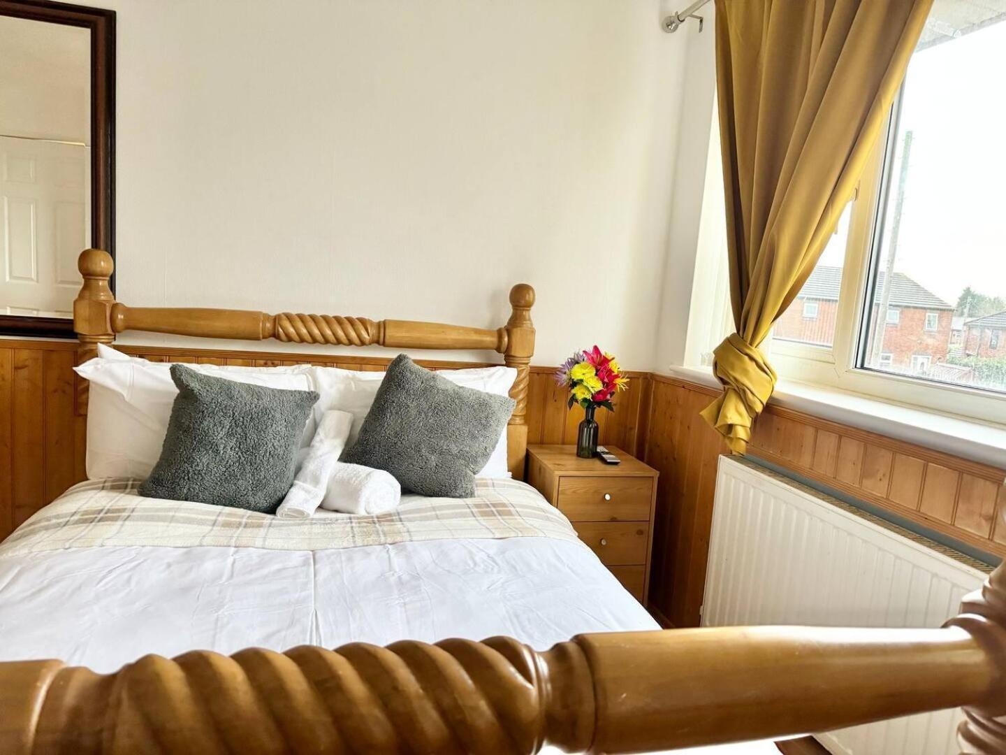 Cosy & Quiet House Close To Etihad And City Centre Manchester Exterior photo